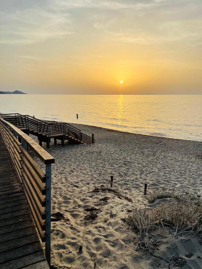 Zaffiro Casa Vacanze Al Mare Валледорія Екстер'єр фото